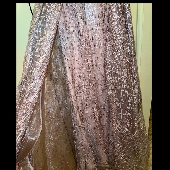 CATWALK COUTURE Lilac Evening Gown From Lebanon - Picture 4 of 9